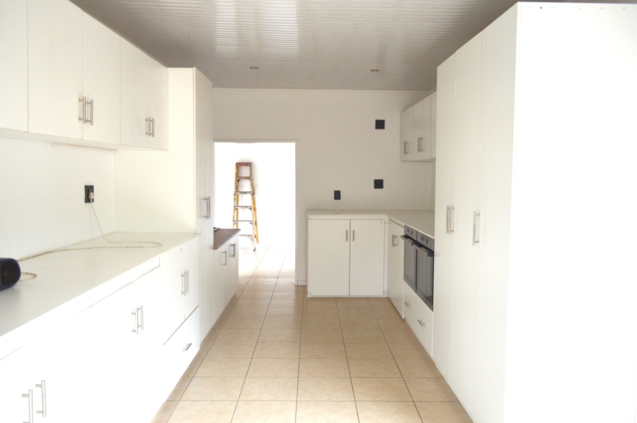 4 Bedroom Property for Sale in Wilkeville North West